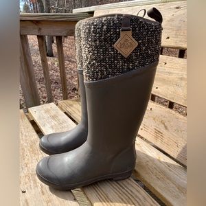 The Original Muck Boots Women’s Tremont Supreme Tall Boot